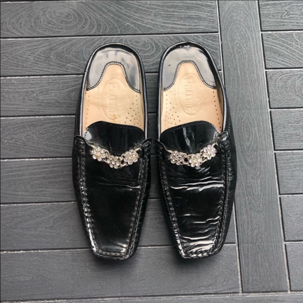 COPY - Black square toe patent leather PRAIRIE mules 36